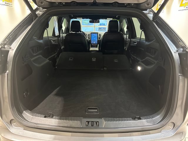 Certified 2024 Ford Edge ST-Line AWD/4WD image 21