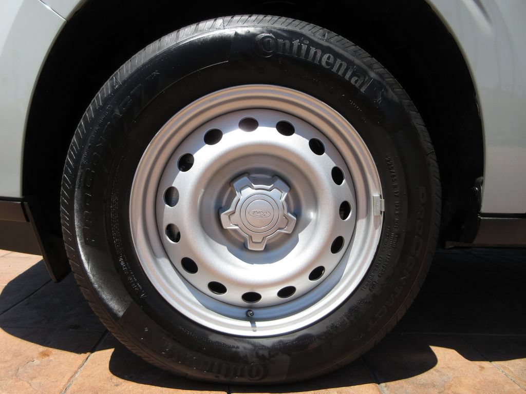 Certified 2024 Ford Maverick XL FWD image 8