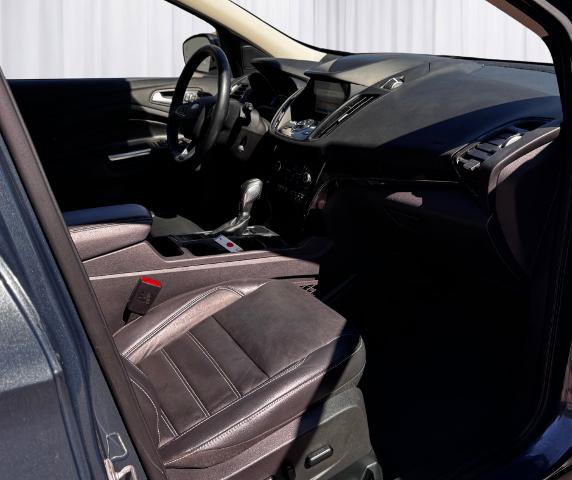 Certified 2019 Ford Escape Titanium AWD/4WD image 10