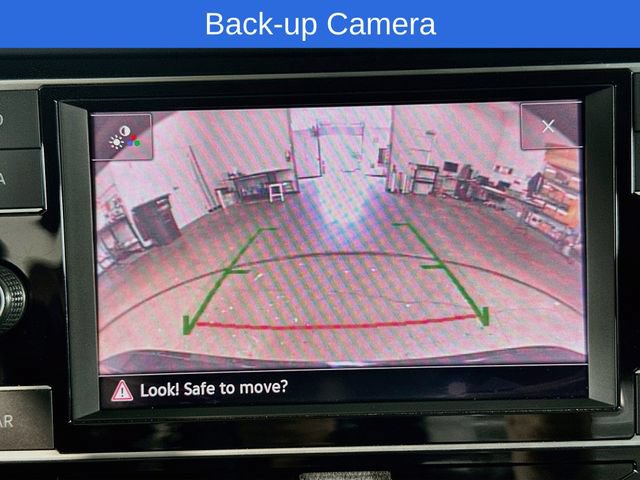 Used 2019 Volkswagen Jetta SE w/ Cold Weather Package FWD image 29