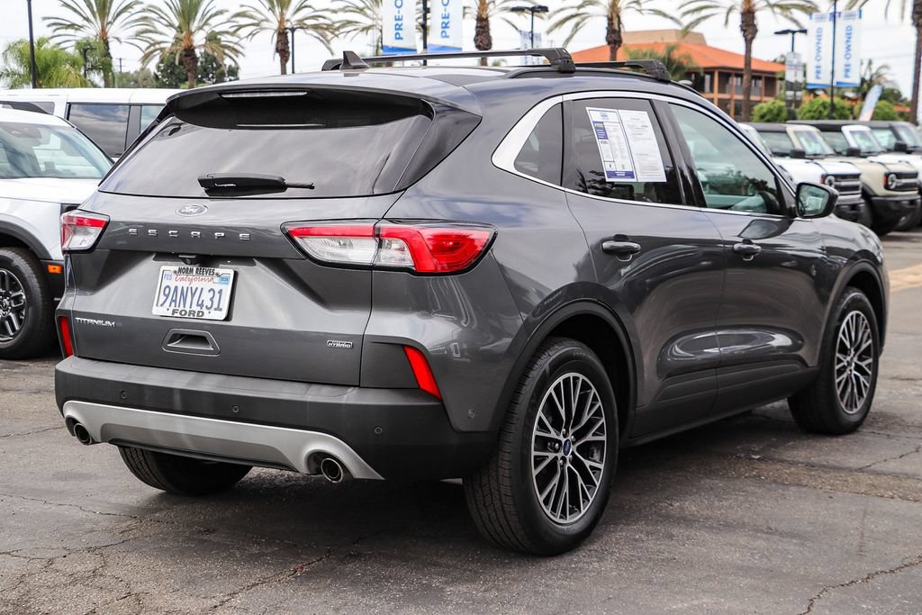 Certified 2022 Ford Escape Titanium w/ Titanium Premium Package FWD image 8