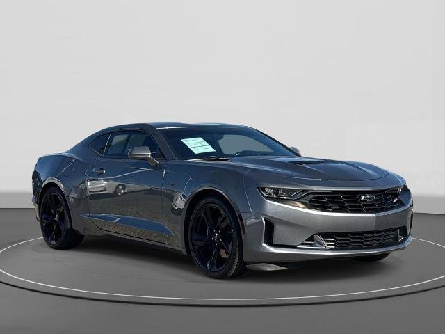 Used 2021 Chevrolet Camaro LT w/ RS Package image 5