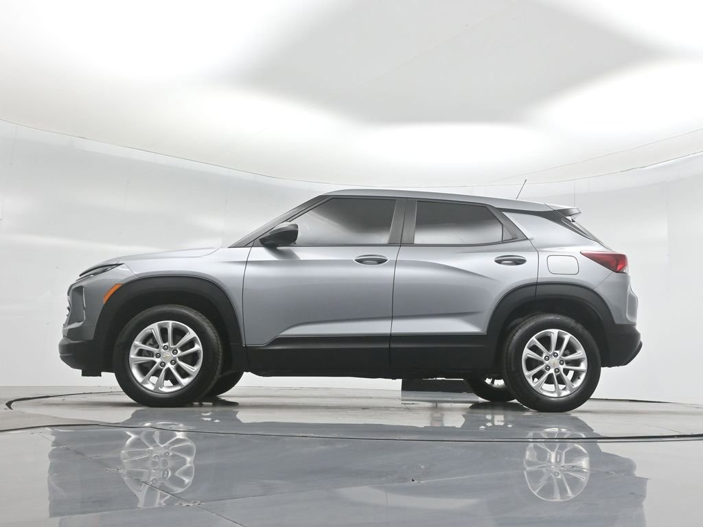 Used 2024 Chevrolet TrailBlazer LS image 20