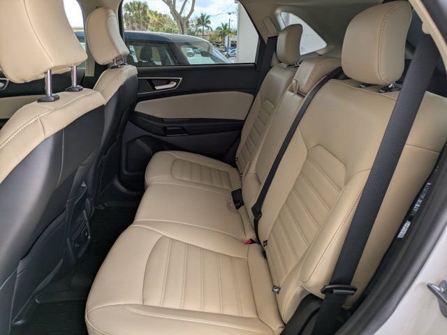 Certified 2024 Ford Edge SEL w/ Convenience Package image 17