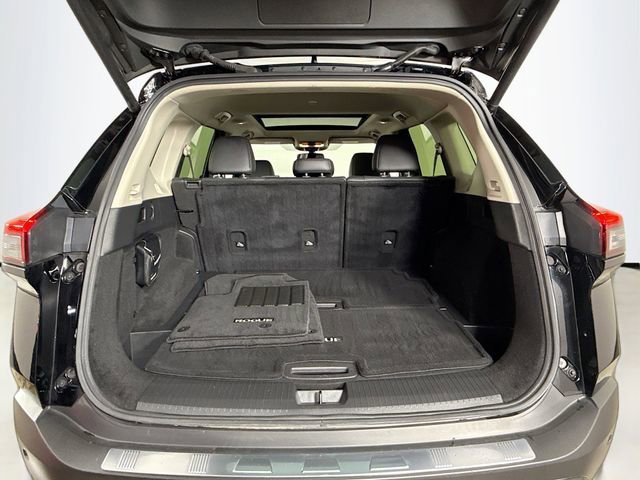 Used 2023 Nissan Rogue Platinum w/ Platinum Premium Package image 28