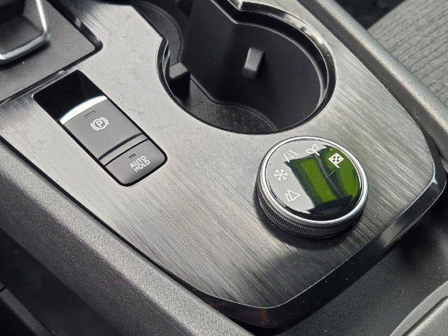 Used 2021 Nissan Rogue S image 25