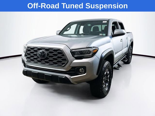 Used 2022 Toyota Tacoma TRD Off-Road w/ Technology Package AWD/4WD image 4