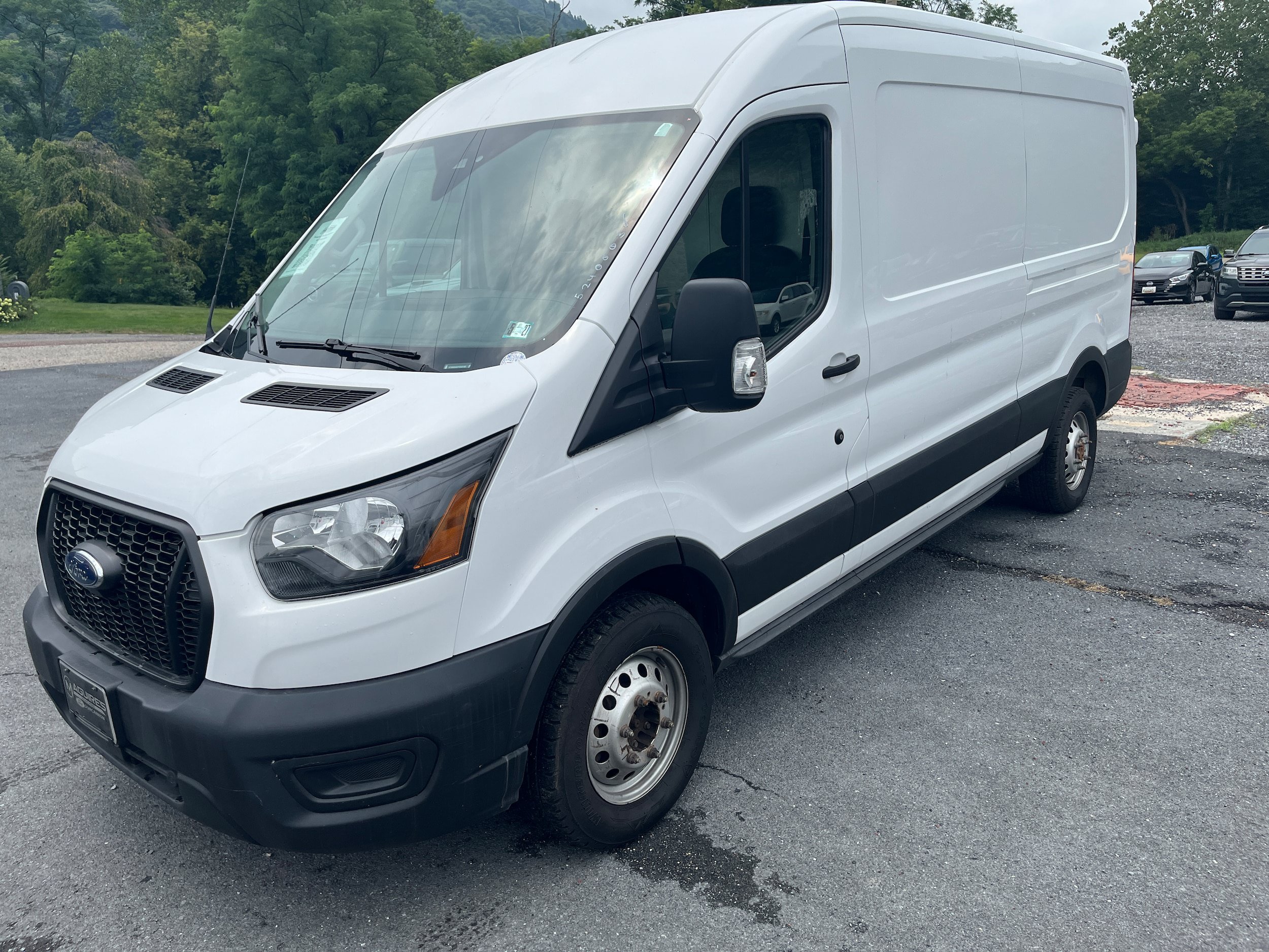 Certified 2023 Ford Transit 250 Medium Roof AWD w/ Interior Upgrade Package image 19