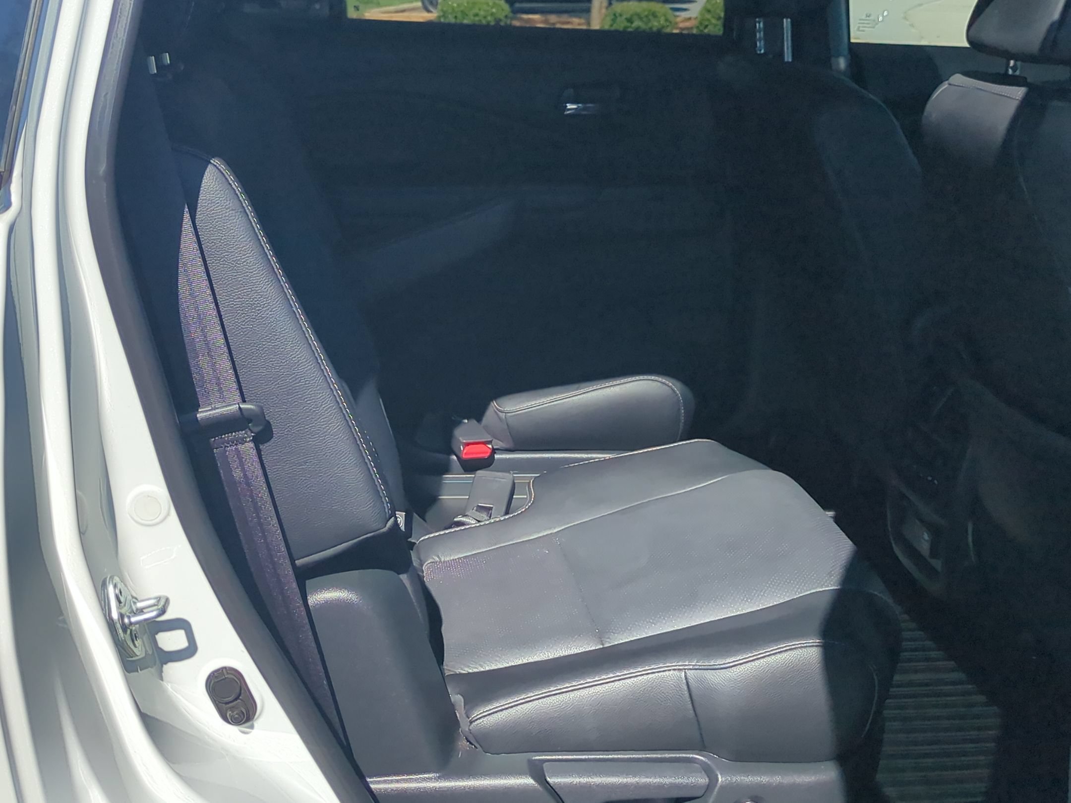 Used 2022 Honda Pilot Elite image 32
