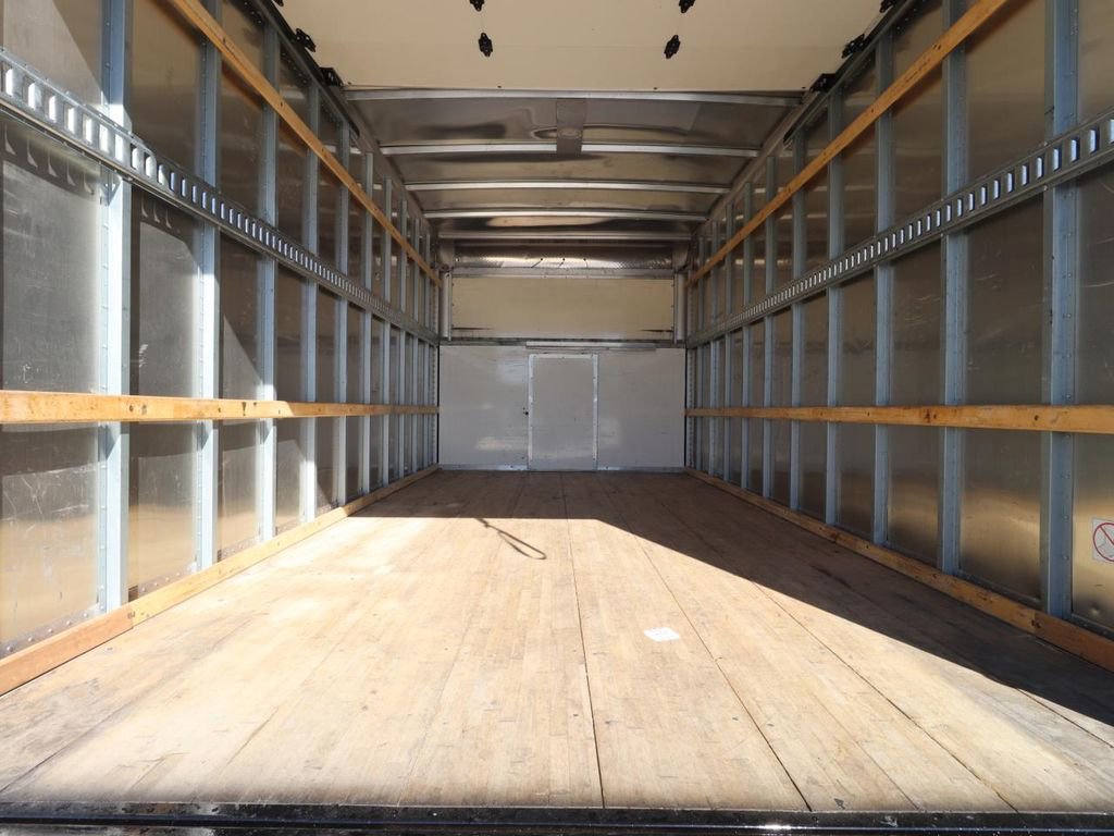 Certified 2024 Ford E-450 and Econoline 450 Super Duty w/ Power Windows & Locks Group image 17