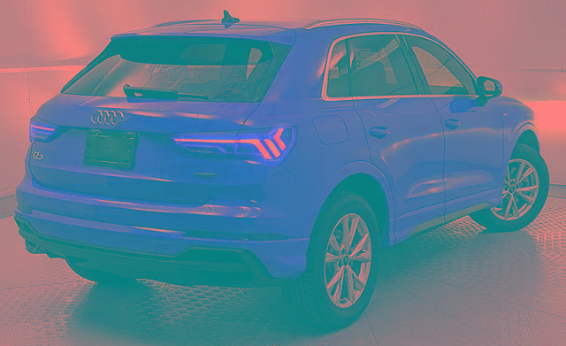 Used 2025 Audi Q3 2.0T Premium image 4