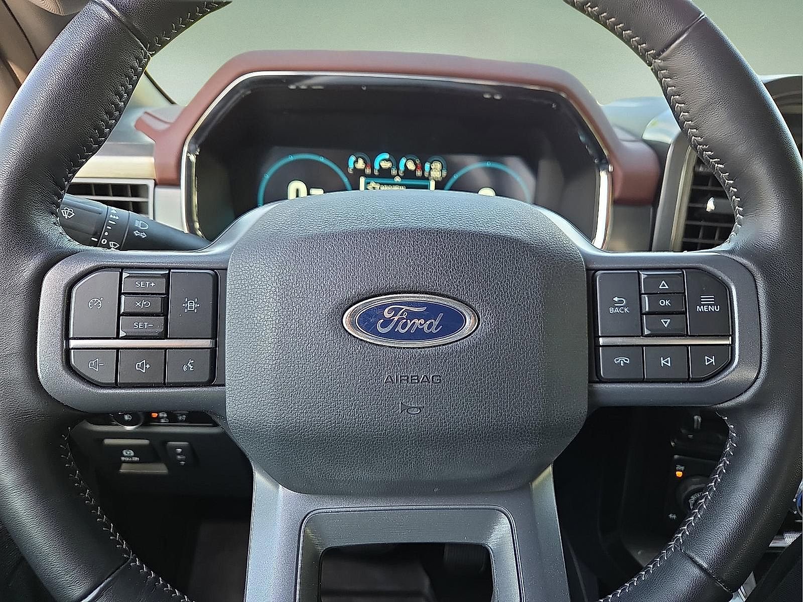Certified 2023 Ford F150 Lariat AWD/4WD image 24