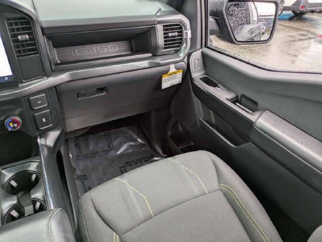 Certified 2025 Ford F150 STX w/ Equipment Group 200A AWD/4WD image 17
