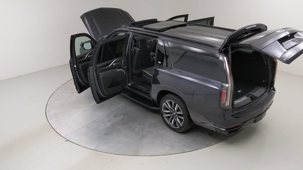Used 2024 Cadillac Escalade ESV Sport w/ Touring Package AWD/4WD image 58