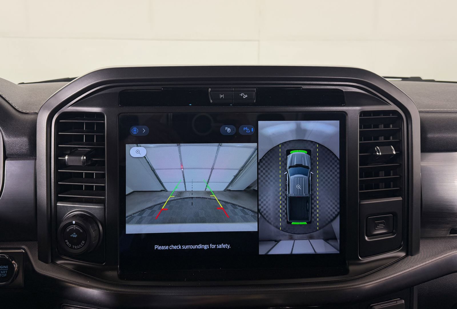 Certified 2025 Ford F150 Lariat w/ Equipment Group 501A Mid image 13