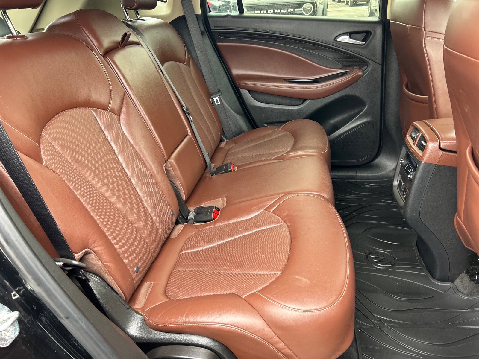 Used 2018 Buick Envision Essence image 20