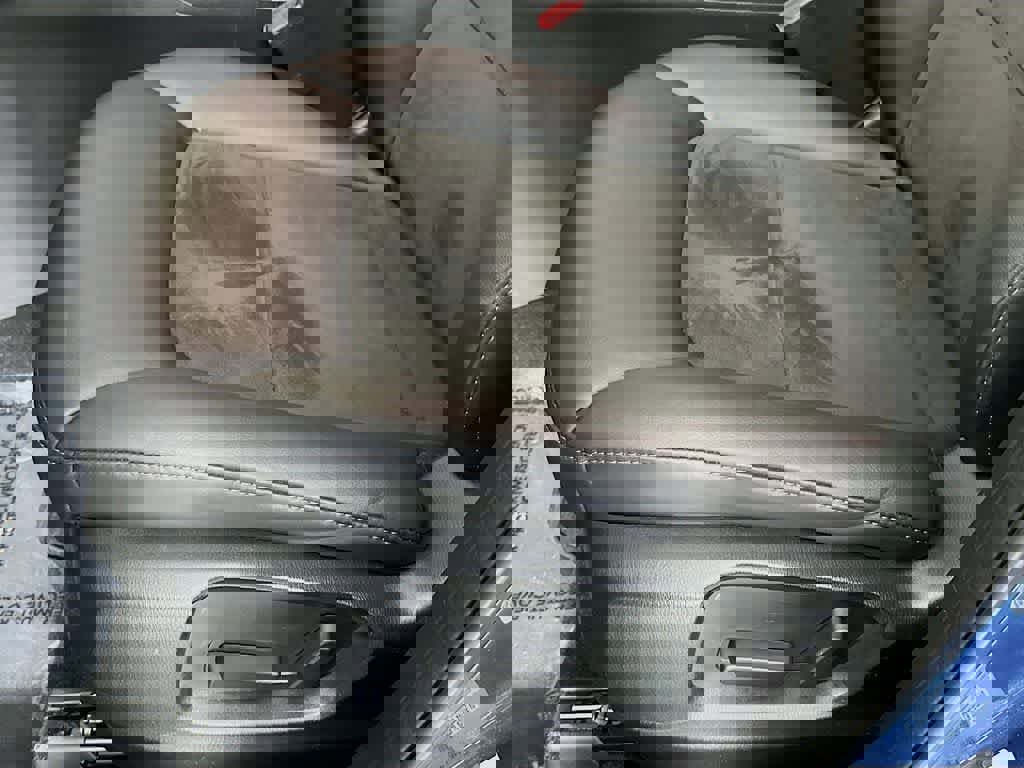 Used 2021 MAZDA CX-5 Touring image 29