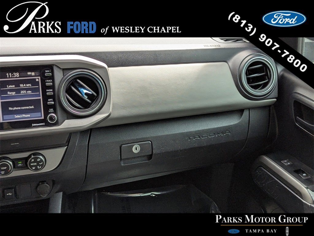 Used 2020 Toyota Tacoma 2WD Double Cab image 15