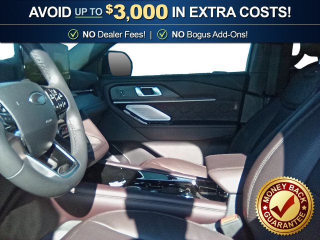 Certified 2025 Ford Explorer Platinum w/ Ultimate Package AWD/4WD image 14