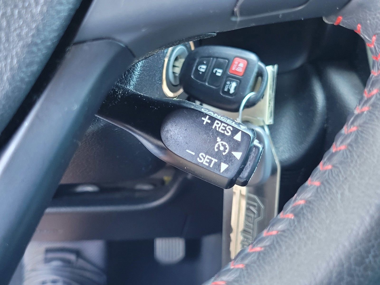 Used 2017 Toyota Camry SE FWD image 24