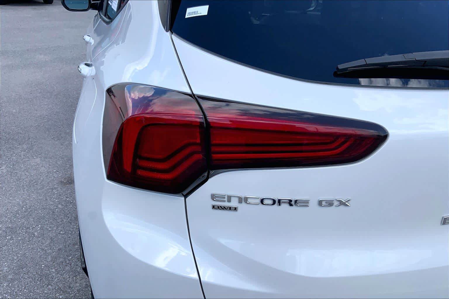 Used 2024 Buick Encore GX Sport Touring w/ Experience Buick Package AWD/4WD image 29