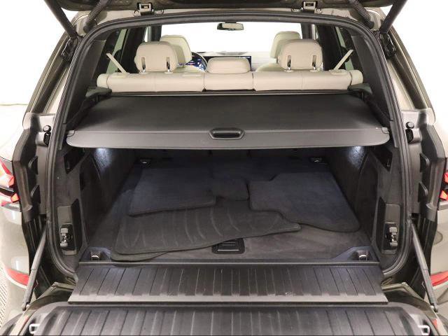 Used 2024 BMW X5 xDrive40i w/ M Sport Package image 26