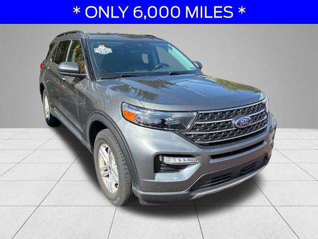 Certified 2023 Ford Explorer XLT w/ Equipment Group 202A AWD/4WD image 2