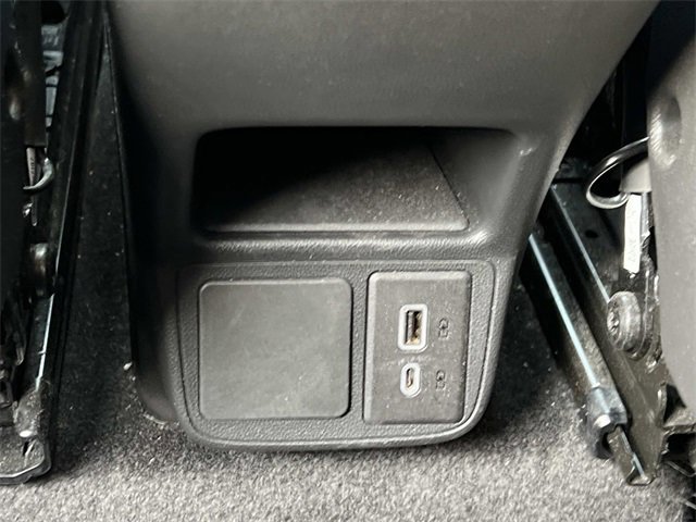 Used 2023 Buick Encore GX Preferred w/ Cold Weather Comfort Package image 14