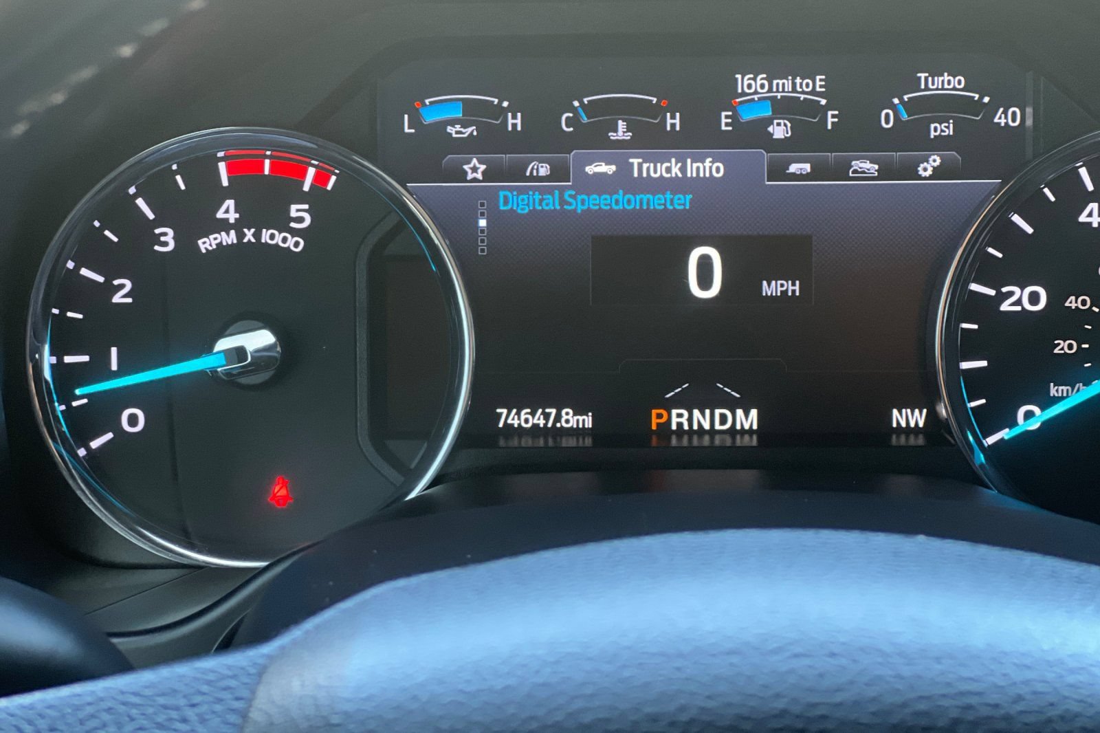 Certified 2020 Ford F250 Platinum w/ FX4 Off-Road Package AWD/4WD image 26