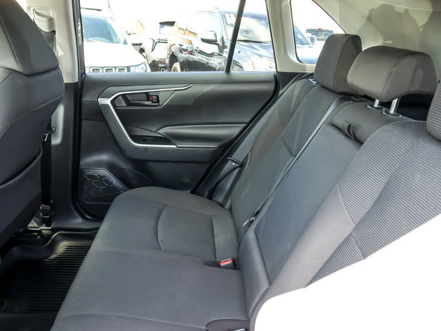 Used 2020 Toyota RAV4 LE w/ All Weather Liner Package AWD/4WD image 12