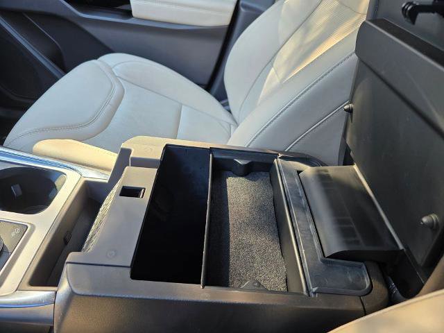 Certified 2022 Ford Explorer Platinum w/ Equipment Group 601A image 38