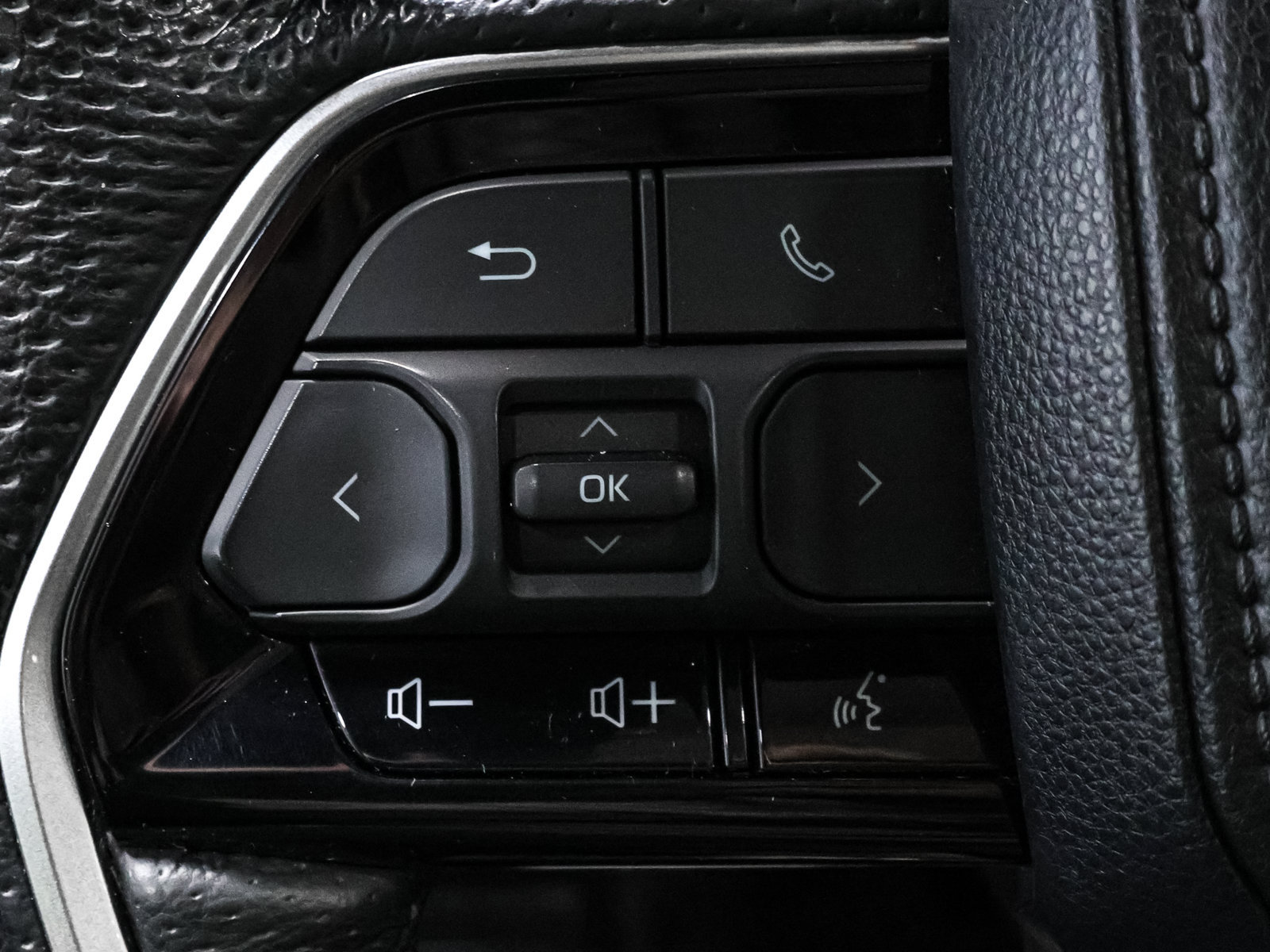 Used 2024 Toyota Tundra 1794 Edition AWD/4WD image 36