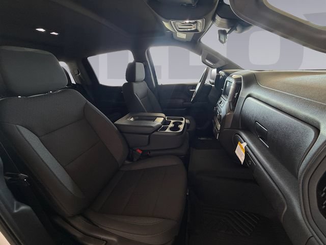 Used 2025 Chevrolet Silverado 1500 Custom Trail Boss AWD/4WD image 17