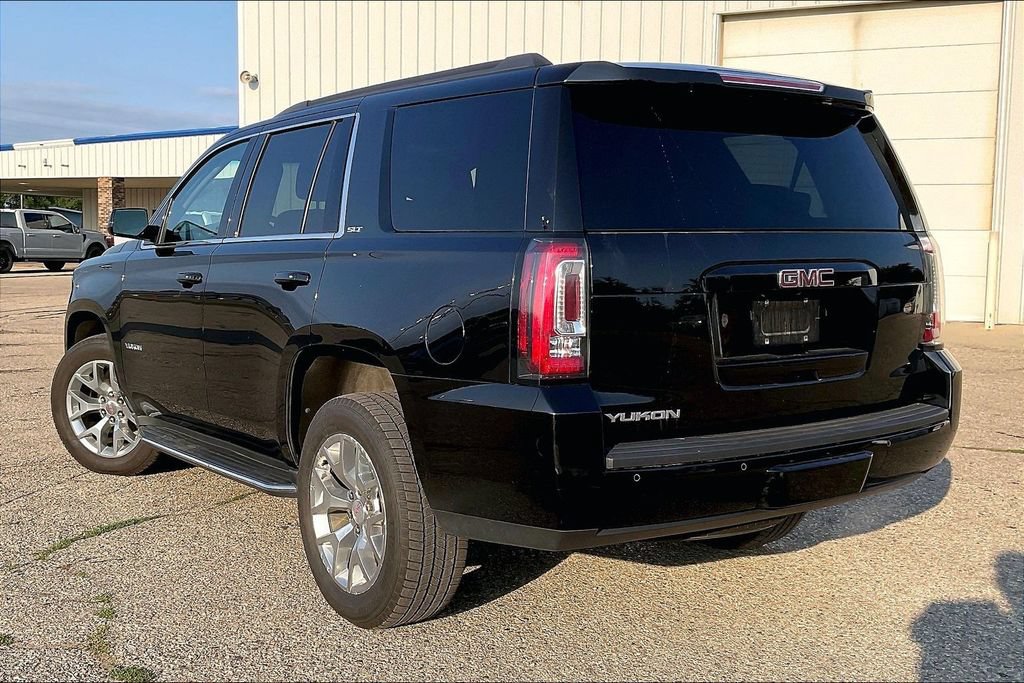 Used 2018 GMC Yukon SLT AWD/4WD image 3