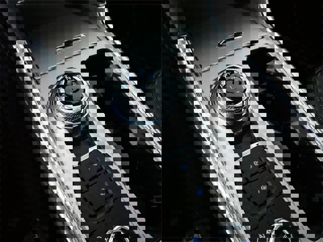 Certified 2023 Ford Explorer Limited w/ Limited Technology Package image 19