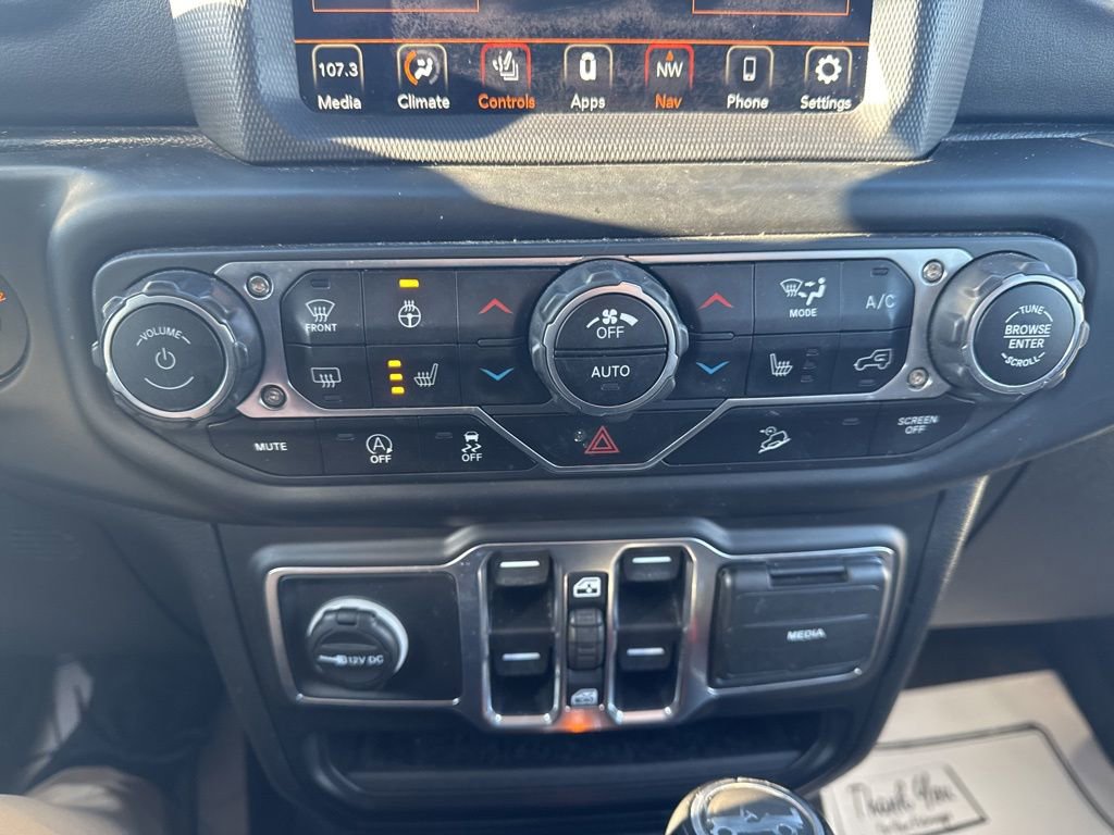 Used 2020 Jeep Wrangler Unlimited Sahara image 6
