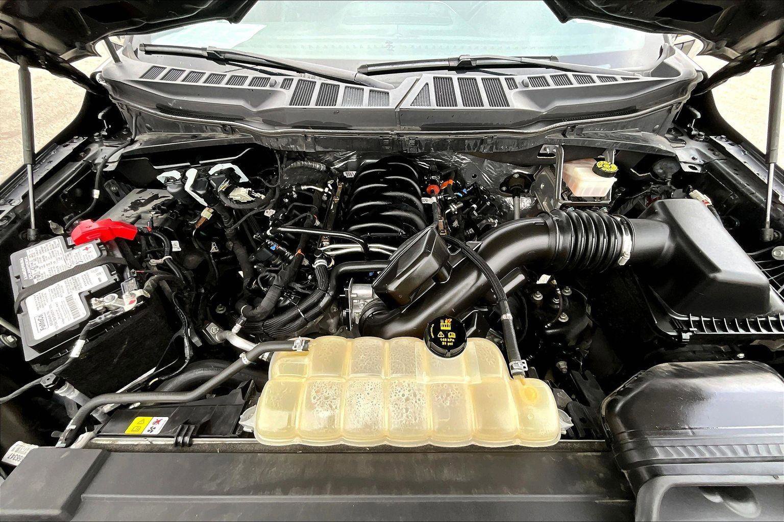 Certified 2023 Ford F150 Platinum w/ Equipment Group 701A High image 25