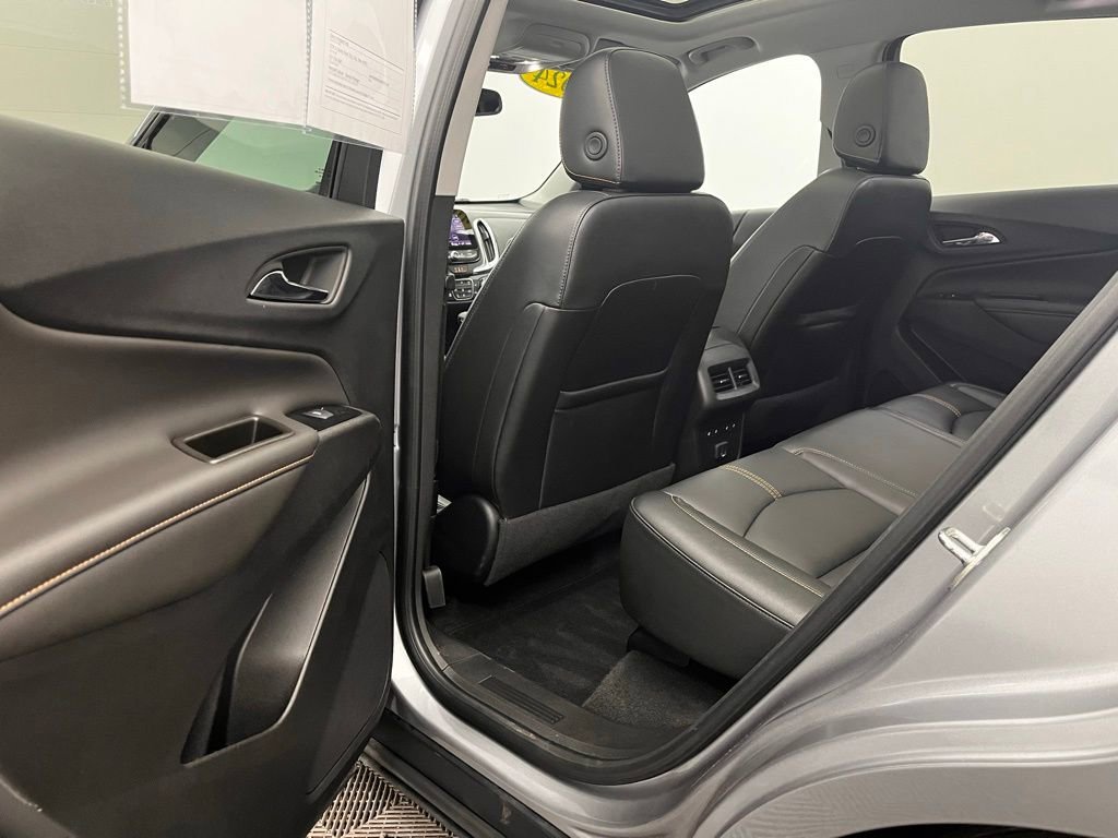 Used 2024 Chevrolet Equinox Premier image 31