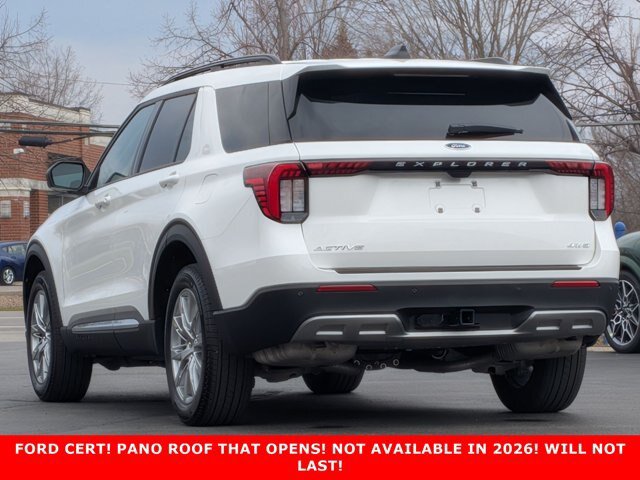 Certified 2025 Ford Explorer Active w/ Active Comfort Package AWD/4WD image 7