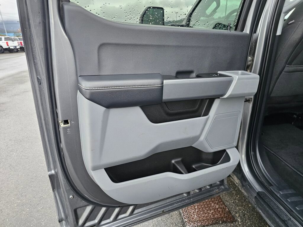 Certified 2024 Ford F350 XLT image 12