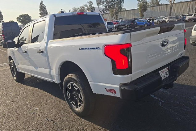 Certified 2023 Ford F150 Lightning Pro w/ Max Trailer Tow Package AWD/4WD image 3