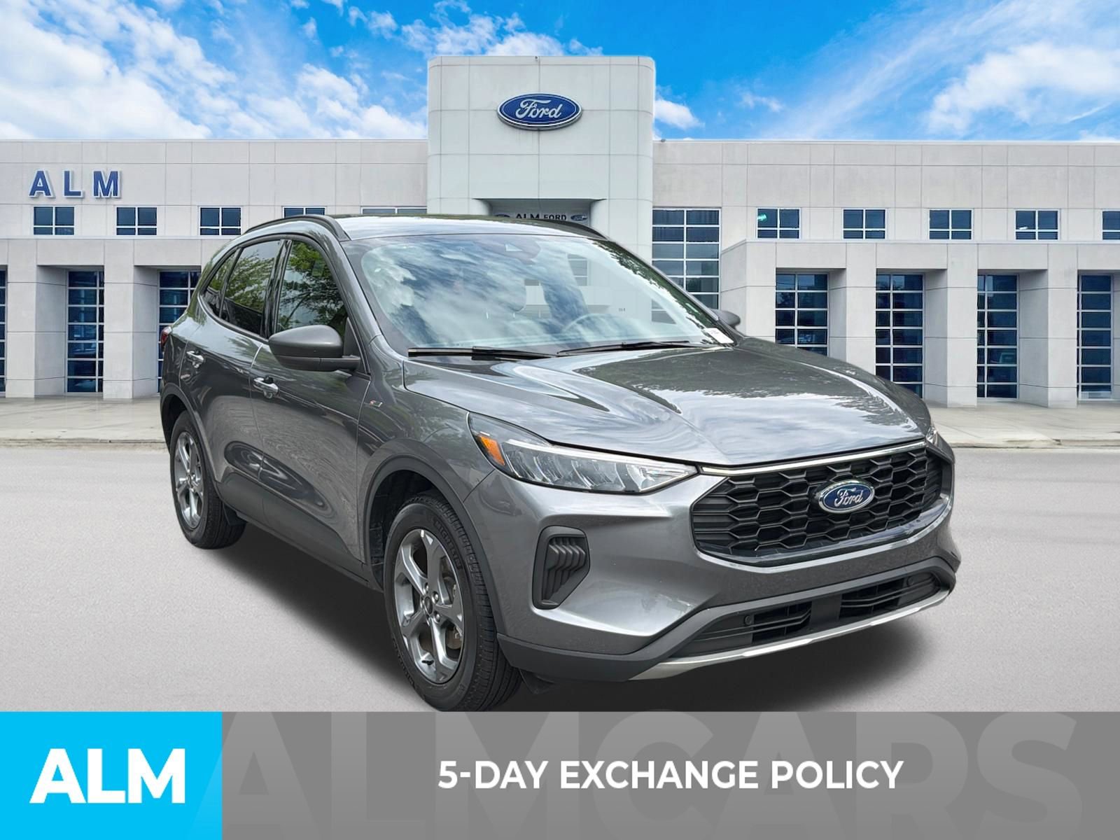 Certified 2026 Ford Escape ST-Line FWD image 3