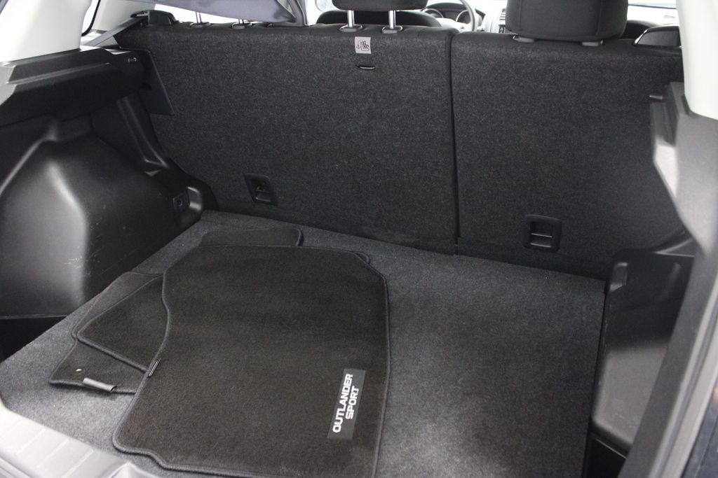 Used 2024 Mitsubishi Outlander Sport ES AWD/4WD image 15