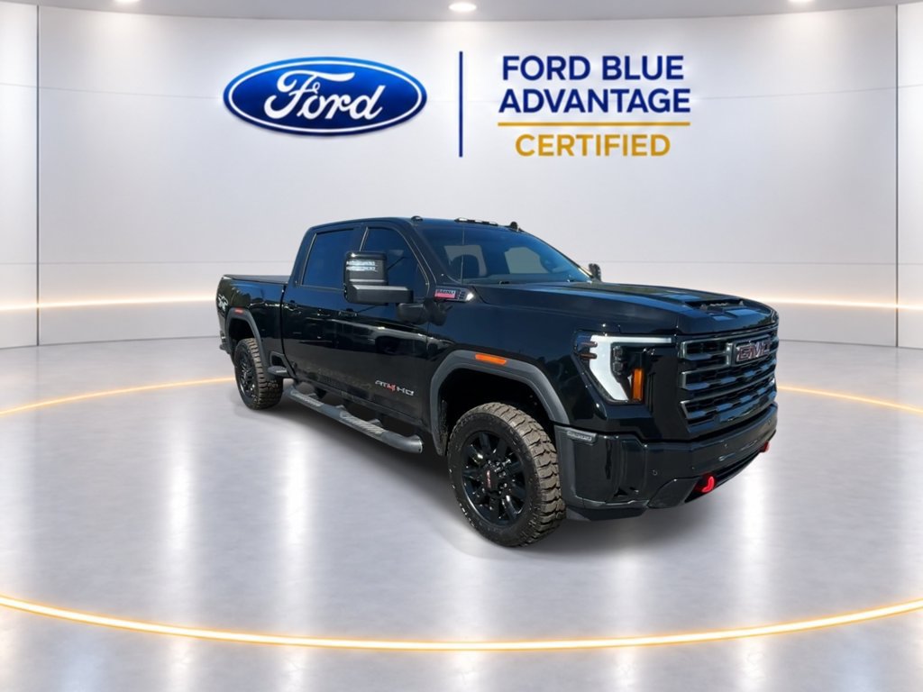 Used 2025 GMC Sierra 2500 AT4 w/ Technology Package AWD/4WD image 4