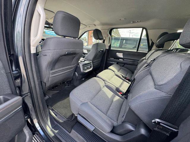 Certified 2025 Ford Expedition Max Active AWD/4WD image 10