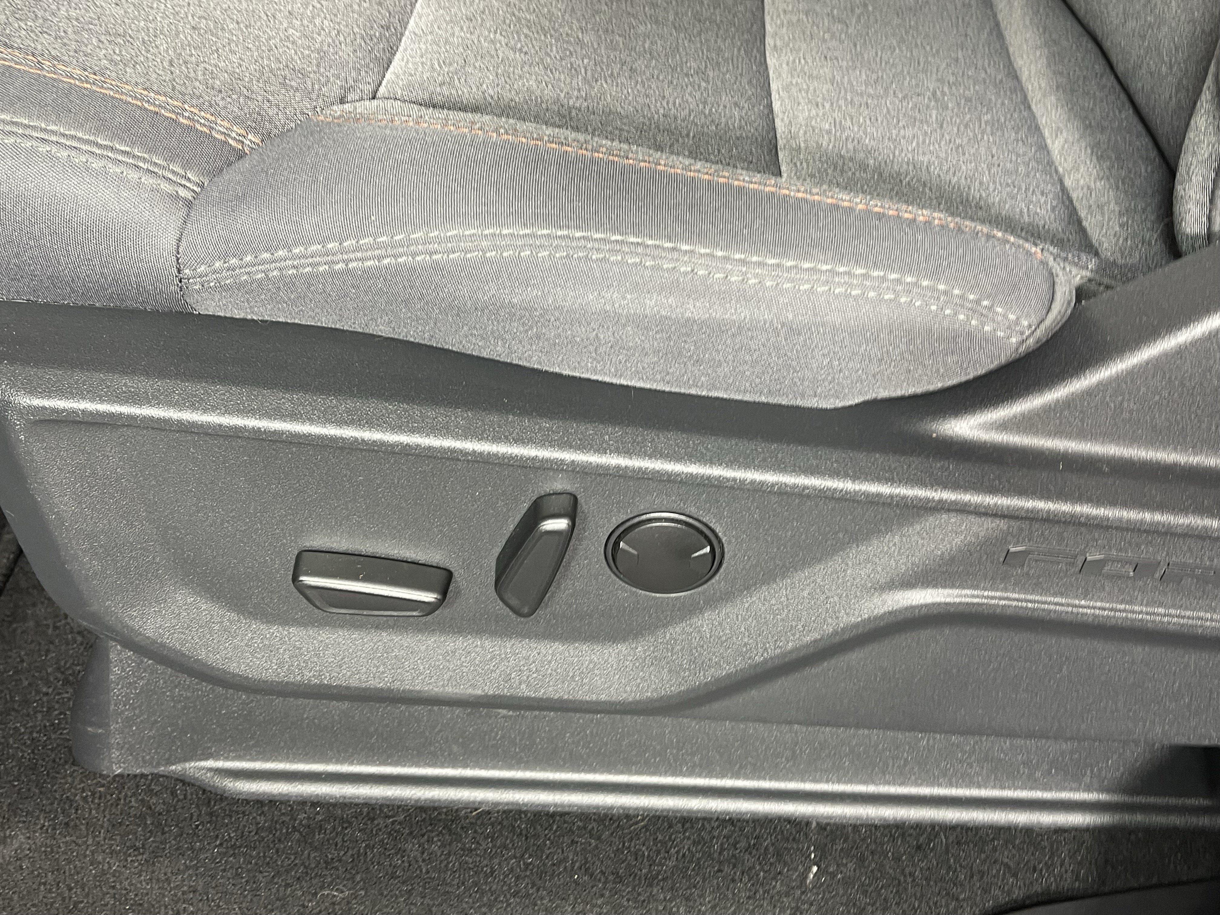 Certified 2025 Ford Expedition Active AWD/4WD image 16