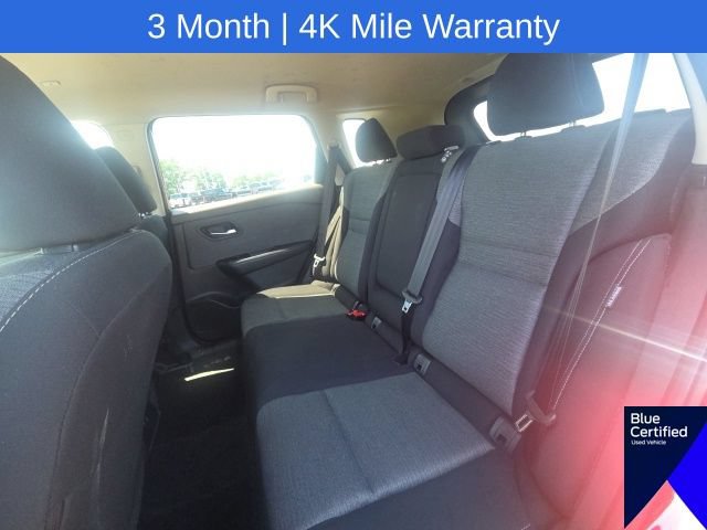 Used 2023 Nissan Rogue SV FWD image 16