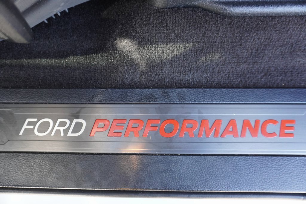 Certified 2020 Ford F150 Raptor w/ Equipment Group 802A Luxury image 36