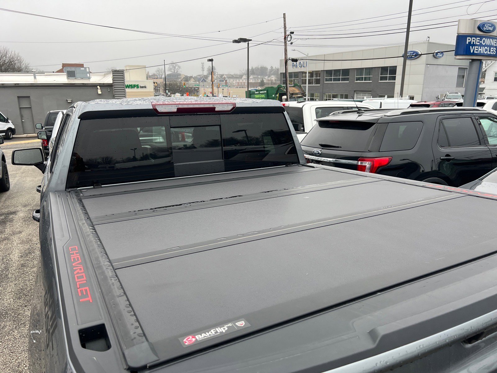 Used 2021 Chevrolet Silverado 1500 LT Trail Boss w/ Convenience Package II image 3