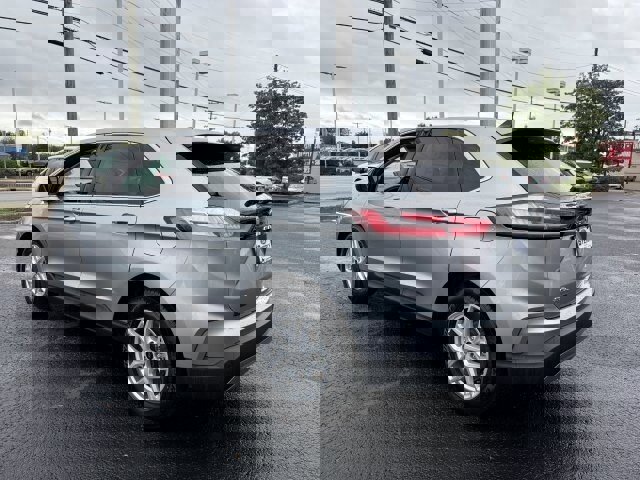 Certified 2023 Ford Edge SEL image 4